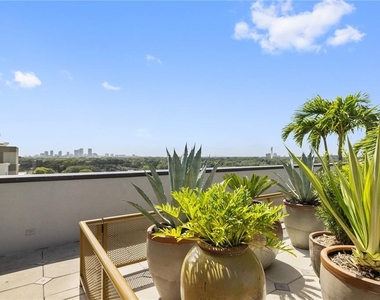 4122 W Gray Street - Photo Thumbnail 31