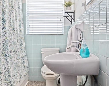 4122 W Gray Street - Photo Thumbnail 16