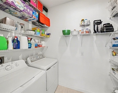 6269 Shiner Street - Photo Thumbnail 10