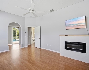 3803 Grand Forks Drive - Photo Thumbnail 5