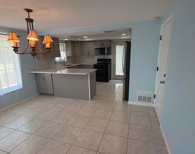 561 Tarawitt Drive - Photo Thumbnail 15