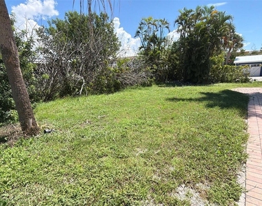 561 Tarawitt Drive - Photo Thumbnail 50