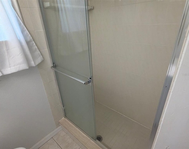 561 Tarawitt Drive - Photo Thumbnail 30