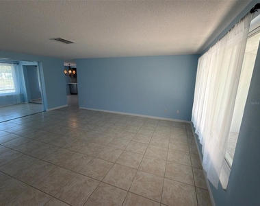 561 Tarawitt Drive - Photo Thumbnail 9
