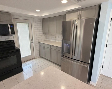 561 Tarawitt Drive - Photo Thumbnail 18