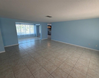 561 Tarawitt Drive - Photo Thumbnail 8