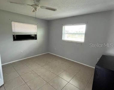 9757 Gulfstream Boulevard - Photo Thumbnail 18