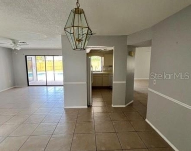 9757 Gulfstream Boulevard - Photo Thumbnail 12
