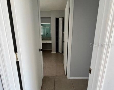 9757 Gulfstream Boulevard - Photo Thumbnail 6