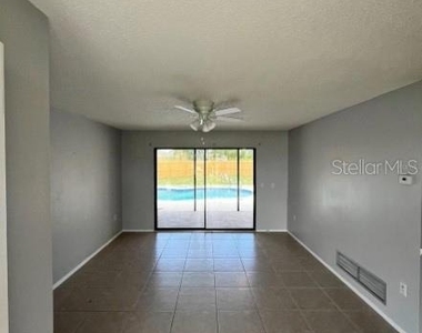 9757 Gulfstream Boulevard - Photo Thumbnail 4