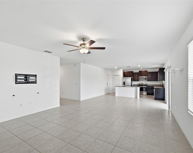 12860 Tripoli Avenue - Photo Thumbnail 6