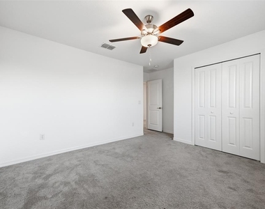 12860 Tripoli Avenue - Photo Thumbnail 27