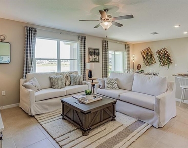 5480 Logan Cave Avenue - Photo Thumbnail 6