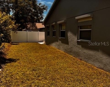 2519 Southern Oak Circle - Photo Thumbnail 6
