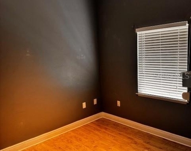 2519 Southern Oak Circle - Photo Thumbnail 29
