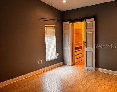 2519 Southern Oak Circle - Photo Thumbnail 16