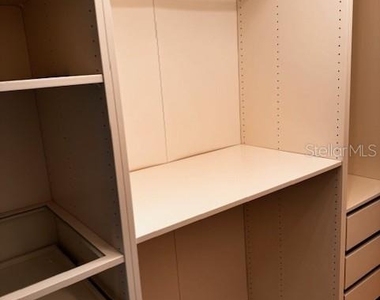 2519 Southern Oak Circle - Photo Thumbnail 21