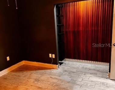 2519 Southern Oak Circle - Photo Thumbnail 34