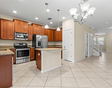 4272 Fennwood Court - Photo Thumbnail 5