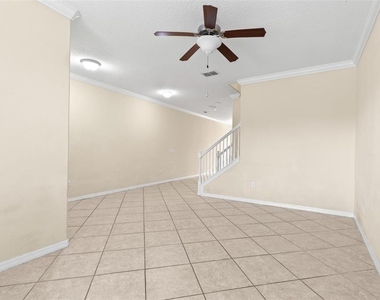 4272 Fennwood Court - Photo Thumbnail 25