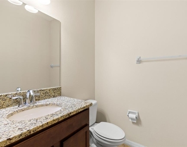 4272 Fennwood Court - Photo Thumbnail 22
