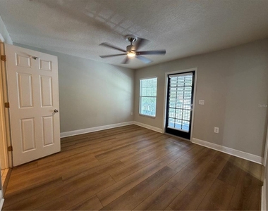 1934 W Spruce Street - Photo Thumbnail 9