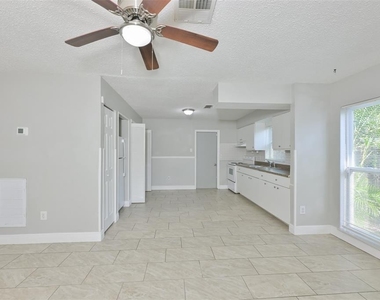 15616 Avalon Avenue - Photo Thumbnail 4