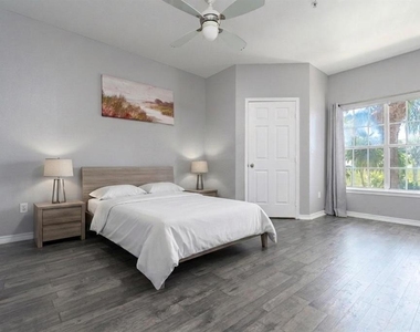 4306 Bayside Village Drive - Photo Thumbnail 10