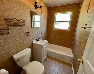 2720 Edwards Avenue S - Photo Thumbnail 11