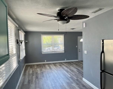 2720 Edwards Avenue S - Photo Thumbnail 5