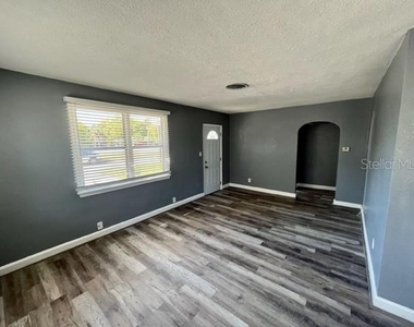 2720 Edwards Avenue S - Photo Thumbnail 2