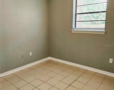 317 Pleasant Street - Photo Thumbnail 14