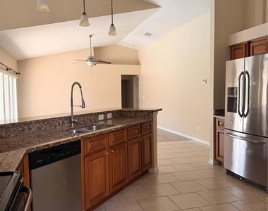 18138 Sweet Jasmine Drive - Photo Thumbnail 14