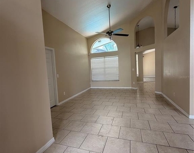 18138 Sweet Jasmine Drive - Photo Thumbnail 9