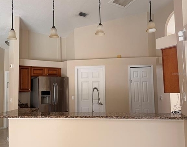 18138 Sweet Jasmine Drive - Photo Thumbnail 12