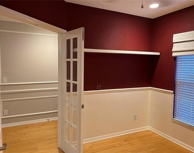 5713 Fishhawk Ridge Drive - Photo Thumbnail 8