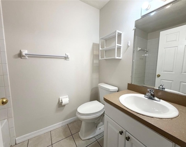 1717 W Nassau Street - Photo Thumbnail 15