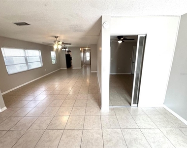5060 76th Avenue N - Photo Thumbnail 14