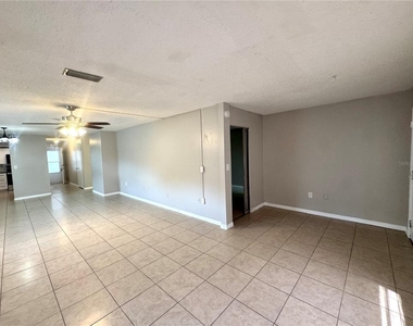 5060 76th Avenue N - Photo Thumbnail 11