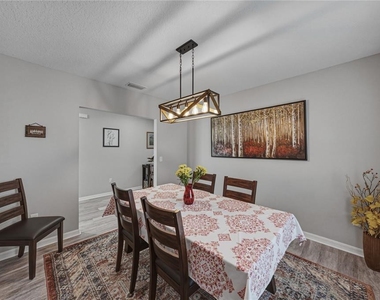 12756 Tannencrest Drive - Photo Thumbnail 11
