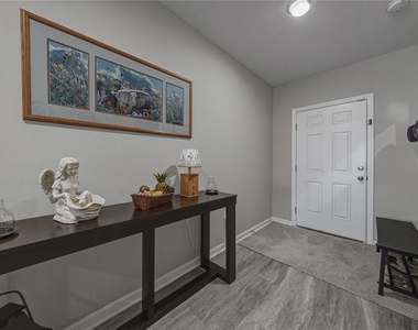 12756 Tannencrest Drive - Photo Thumbnail 4