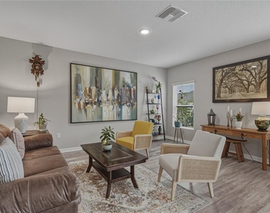 12756 Tannencrest Drive - Photo Thumbnail 16