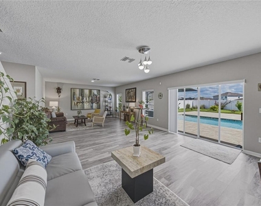 12756 Tannencrest Drive - Photo Thumbnail 25