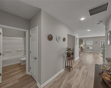12756 Tannencrest Drive - Photo Thumbnail 5