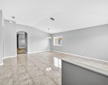 1434 Ocean Reef Road - Photo Thumbnail 4