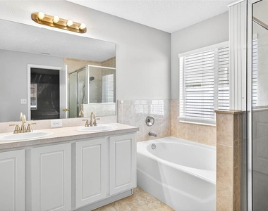 1434 Ocean Reef Road - Photo Thumbnail 37