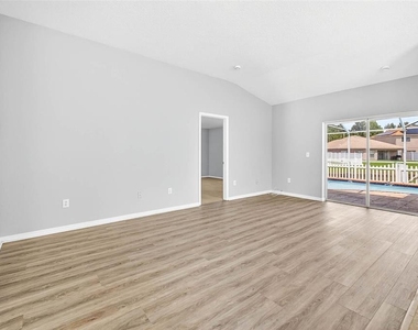 1434 Ocean Reef Road - Photo Thumbnail 21
