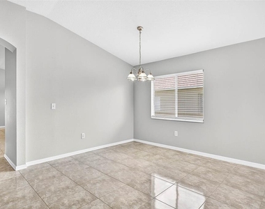 1434 Ocean Reef Road - Photo Thumbnail 7