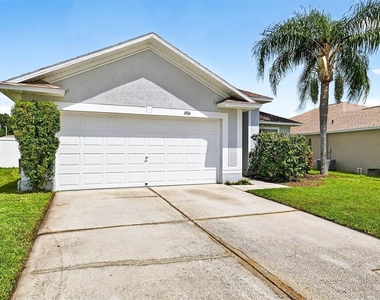 1434 Ocean Reef Road - Photo Thumbnail 2
