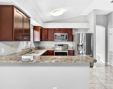 1434 Ocean Reef Road - Photo Thumbnail 15